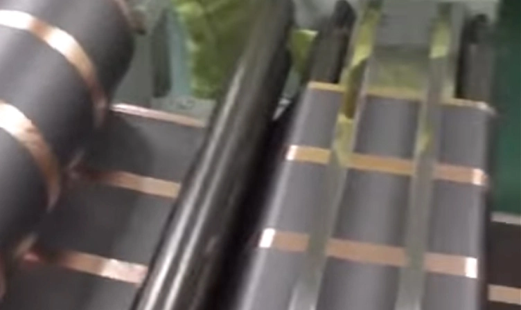 بطارية ليثيوم القطب قطع آلة الحز