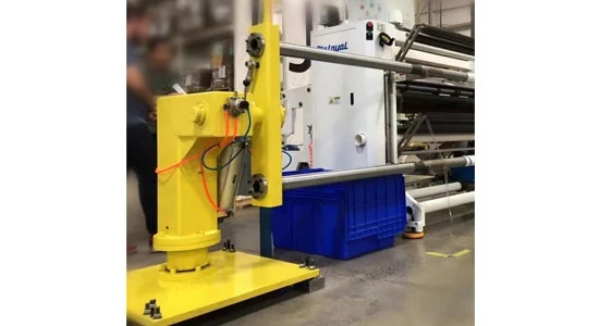 ماكينة حز عالية السرعة مع عمود احتكاك