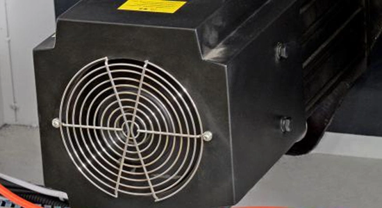 آلة تقطيع لفافة كبيرة