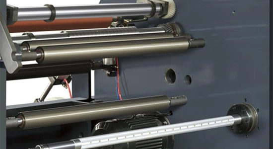 آلة تقطيع لفافة كبيرة