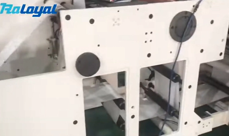 ماكينة طباعة فليكس نوع وحدة ملصقات عالية الدقة تعمل بمؤازرة PLC